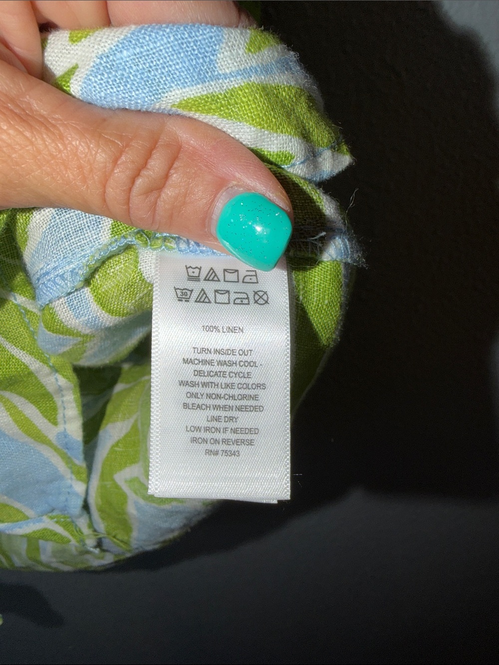 Blue and Green Palm-Print 100% Linen Button-Front Shirt - Picture 6 of 8
